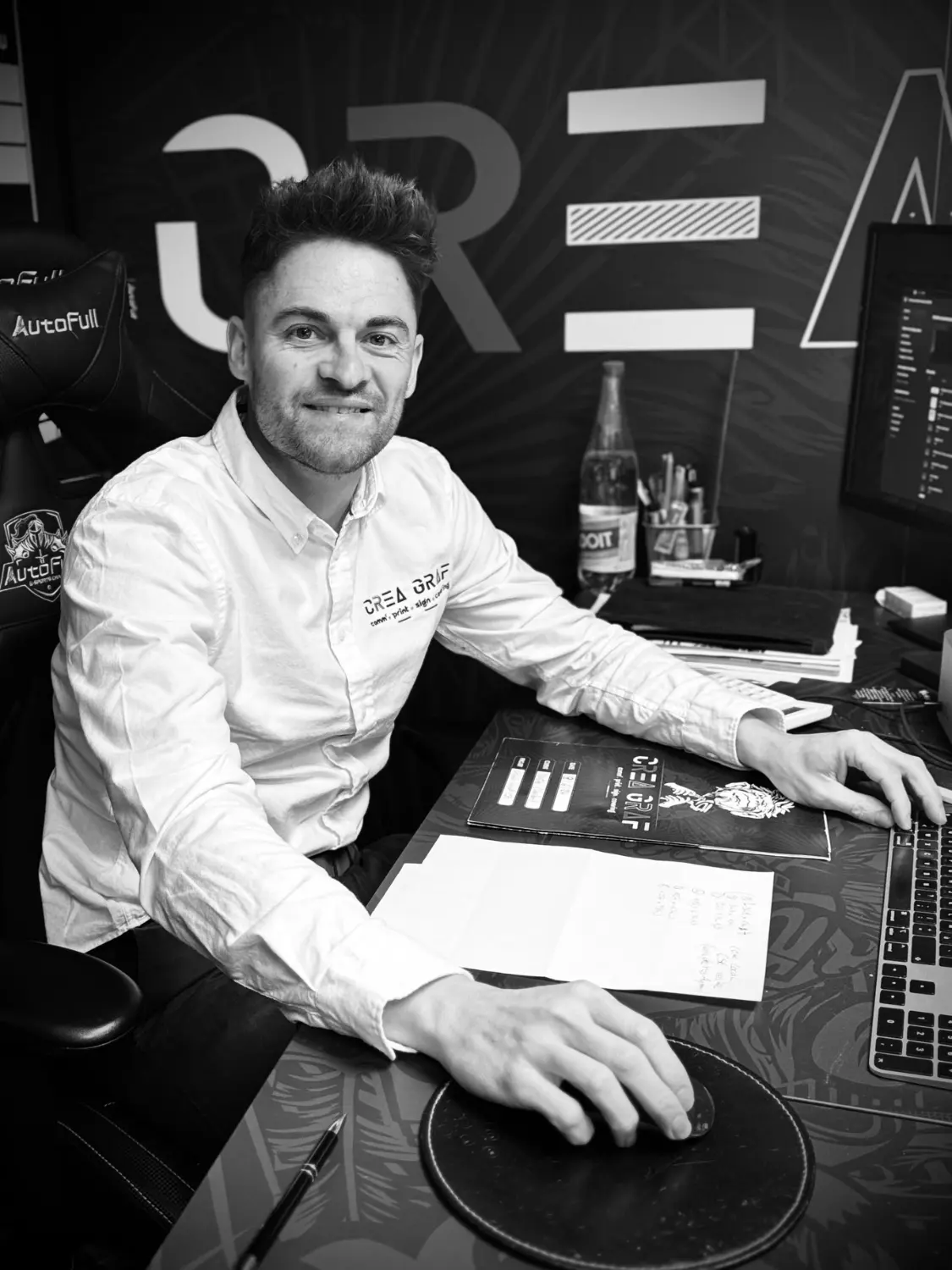 Cédric chef d'entreprise de Créa graf qui travail sur Etaples